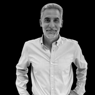 Juan Biset  - External Consultant, OECD / CARI — 2025 Honorary Committee